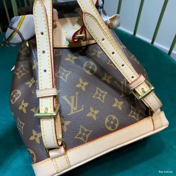 Cheap VUITTON LOUIS BACKPACK 0617
